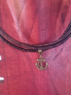 Collier unisexe, trois cuirs ronds marron – Image 3