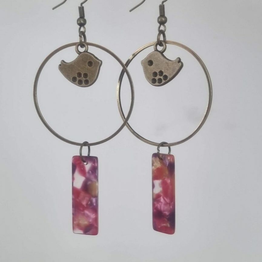 Boucle d'oreille oiseau bronze et pendentif acétate