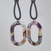 Boucle d'oreille cuir marron et ovale creux acétate tons marrons