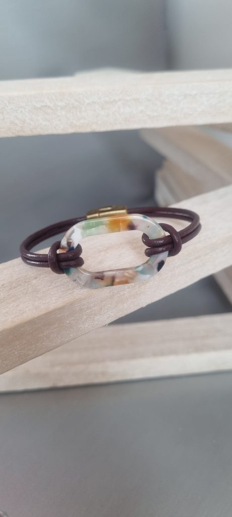 Bracelet femme cuir rond et passant en acétate bleu