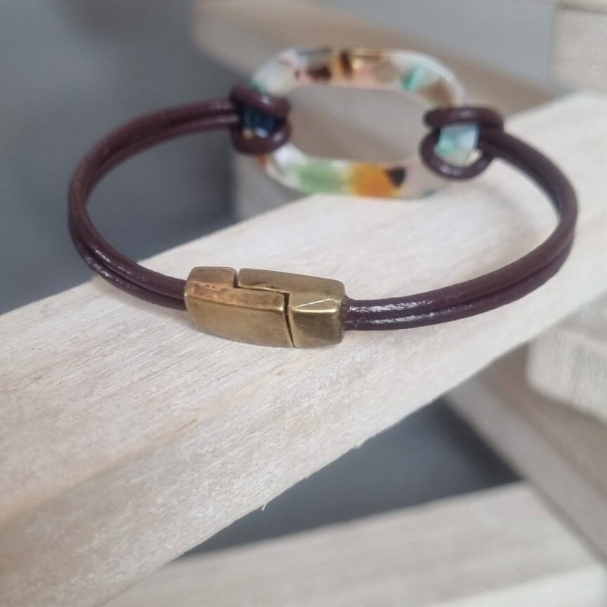 Bracelet femme cuir rond et passant en acétate bleu