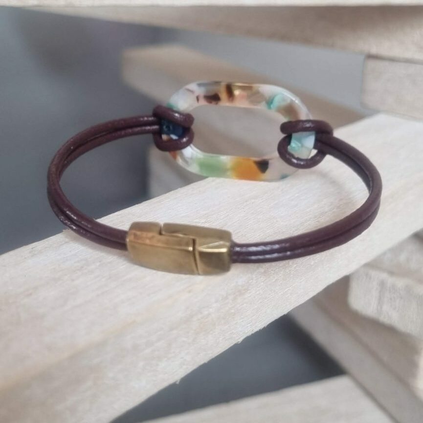 Bracelet femme cuir rond et passant en acétate bleu