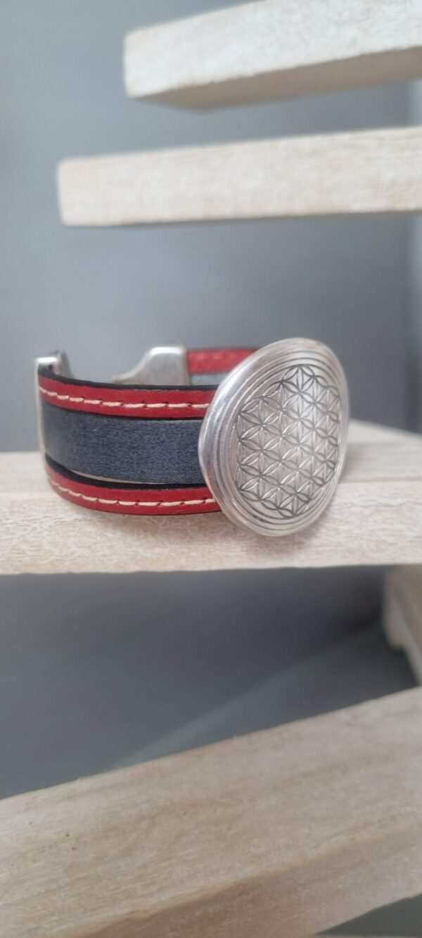 Manchette femme 20 mm en cuir gris et rouge passant en zamak argenté