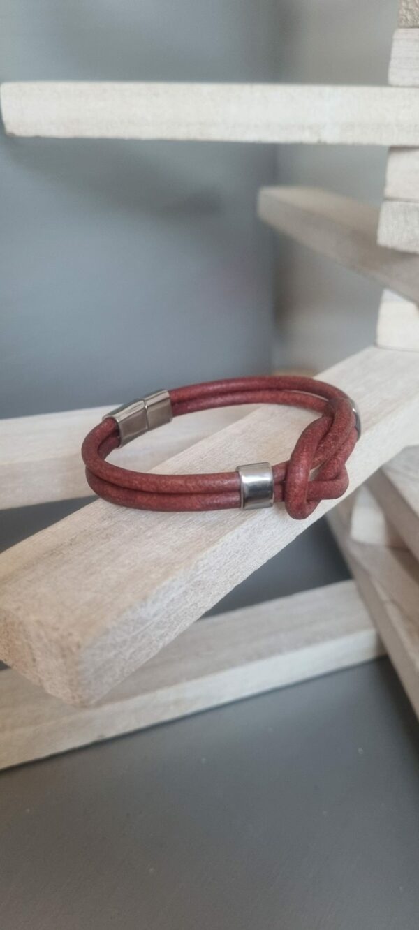 Bracelet homme en cuir rond 4 mm vieux rouge et signe infini