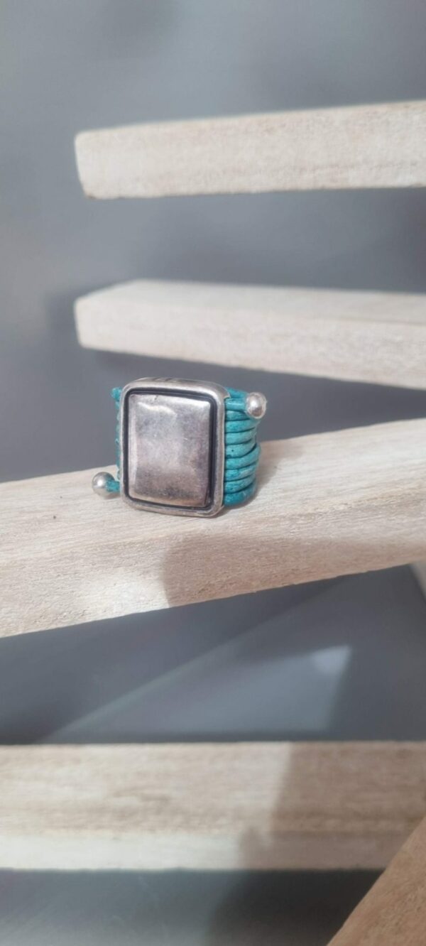 Bague cuir rond turquoise et passant 20mm argenté