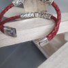Bracelet cuir tressé rouge et passants argentés