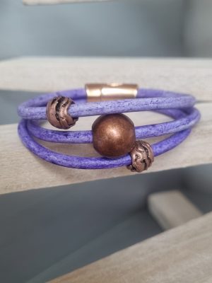 Bracelet femme en cuir rond mauve et perles en cuivre