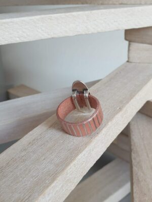 Bague cuir 10mm saumon rayé et passant ovale