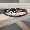 Bracelet homme cuir rond noir et perle yin et yang
