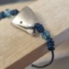 Bracelet enfant en cuir rond bleu et son dauphin