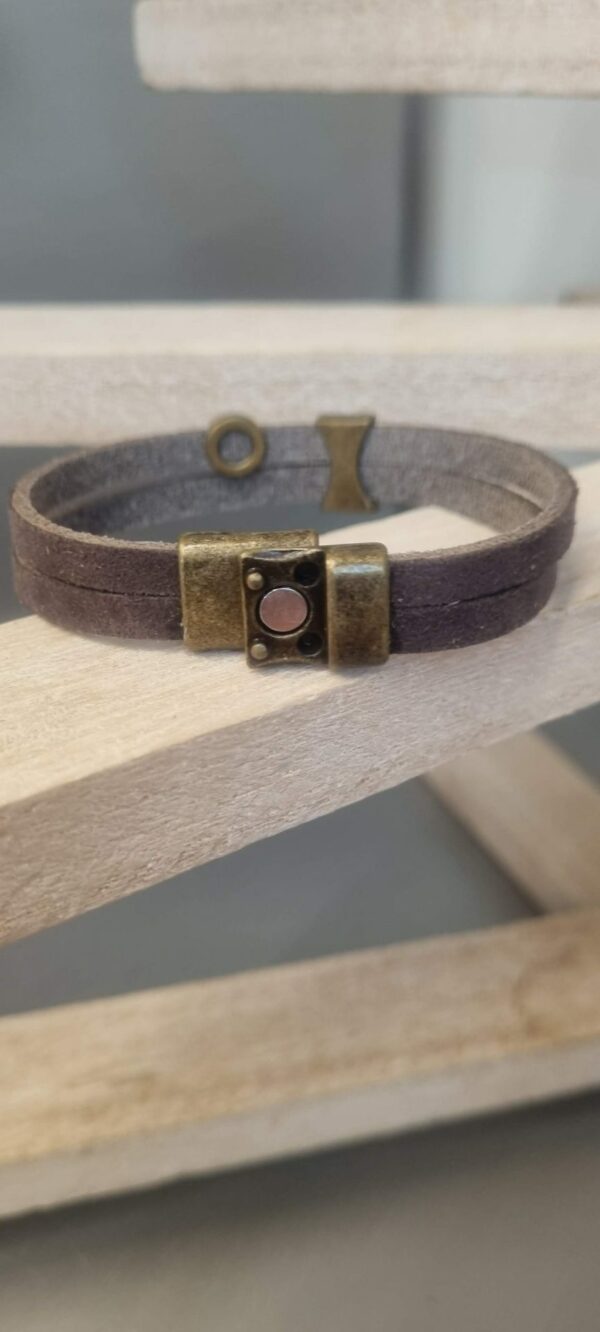 Bracelet homme cuir plat marron, triskel et passant bronze