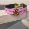 Bracelet enfant cuir plat rose fluo et ours doré