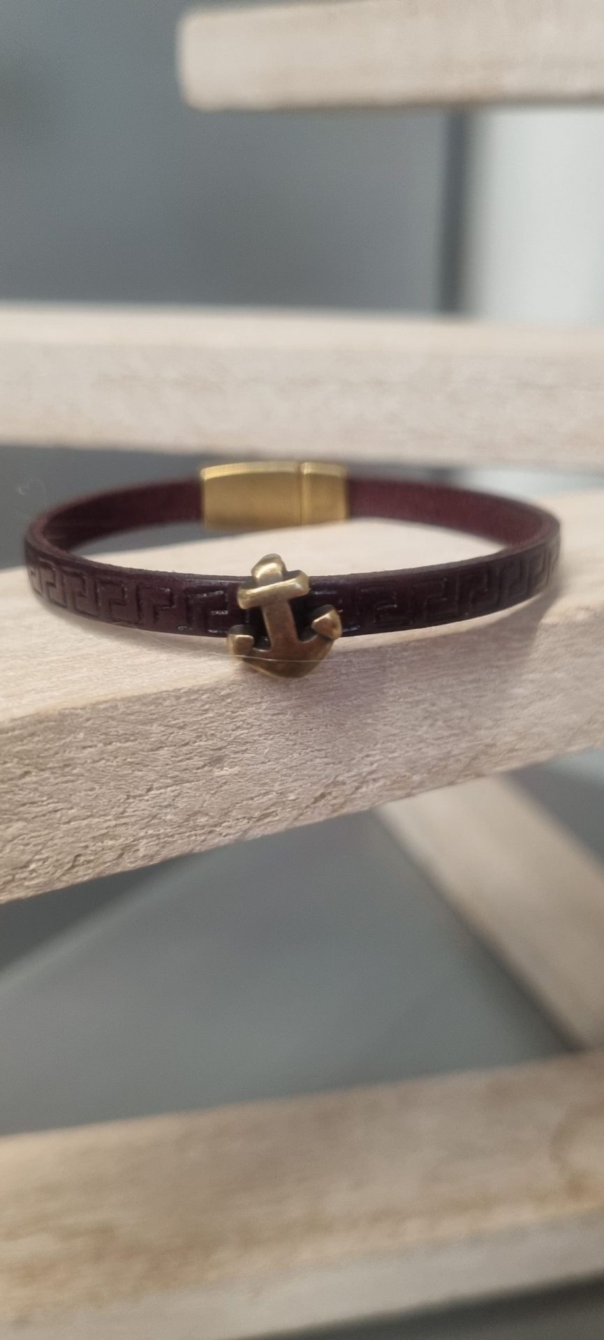 Bracelet enfant bordeaux et ancre marine