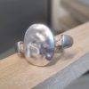 Bague cuir tressé argenté et passant ovale martelé argenté