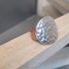 Bague cuir 10mm saumon argenté et passant martelé argent