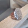 Bague cuir 10mm saumon argenté et passant martelé argent