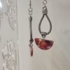 Boucles d'oreilles cuir rond gris et pendentif demi lune en acétate