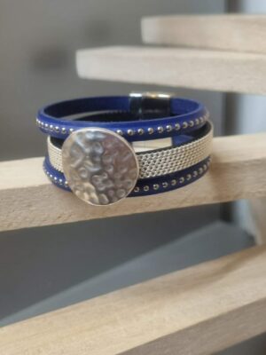 Manchette femme 20mm bleu et cuir métal, passant martelé argenté