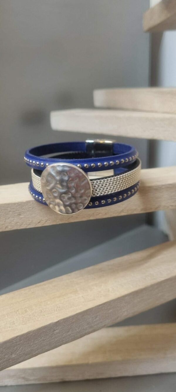 Manchette femme 20mm bleu et cuir métal, passant martelé argenté