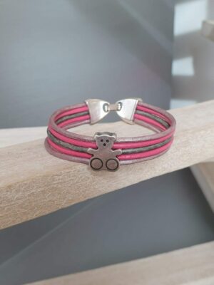 Bracelet enfant cuir rond rose et gris, ourson argenté