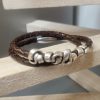 Bracelet homme double tour cuir tressé marron et perles argentées