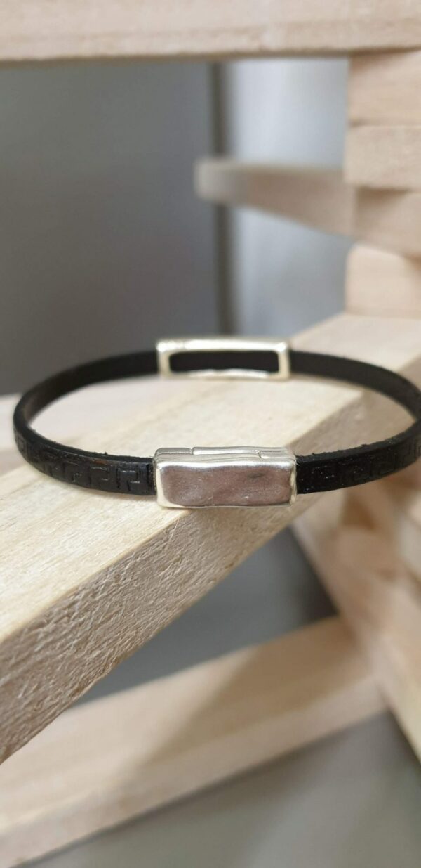 Bracelet homme cuir noir et passant argenté