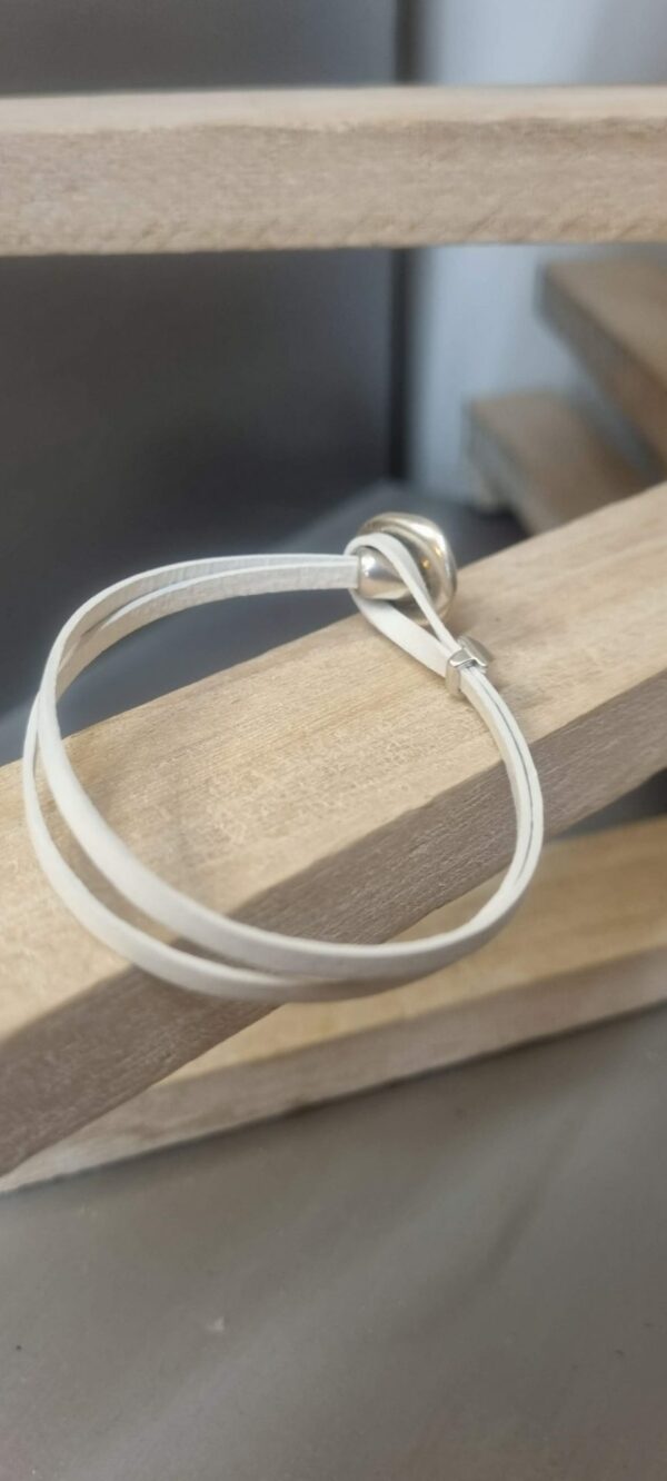 Bracelet femme, ado cuir blanc et fermoir bouton