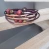 Bracelet femme en cuir rond violet et mauve, perles et tubes bronze et rose