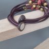 Bracelet femme en cuir rond violet et mauve, perles et tubes bronze et rose