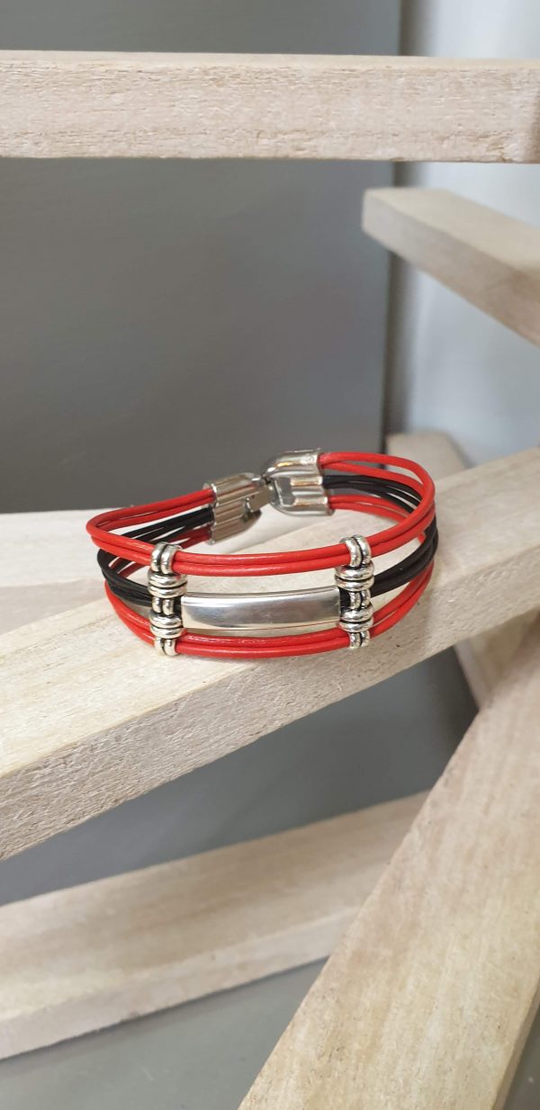Bracelet femme cuir rond rouge et noir, passants argentés