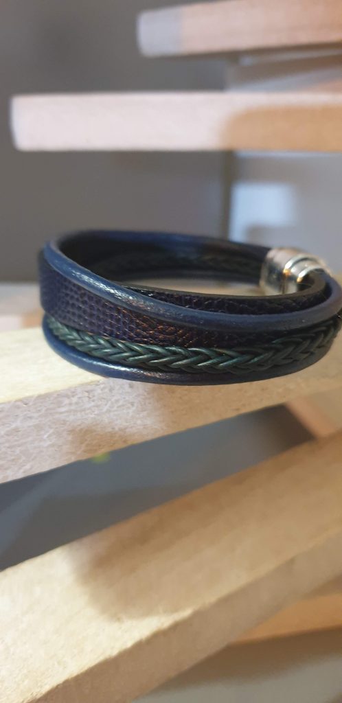 Bracelet homme en cuir bleu
