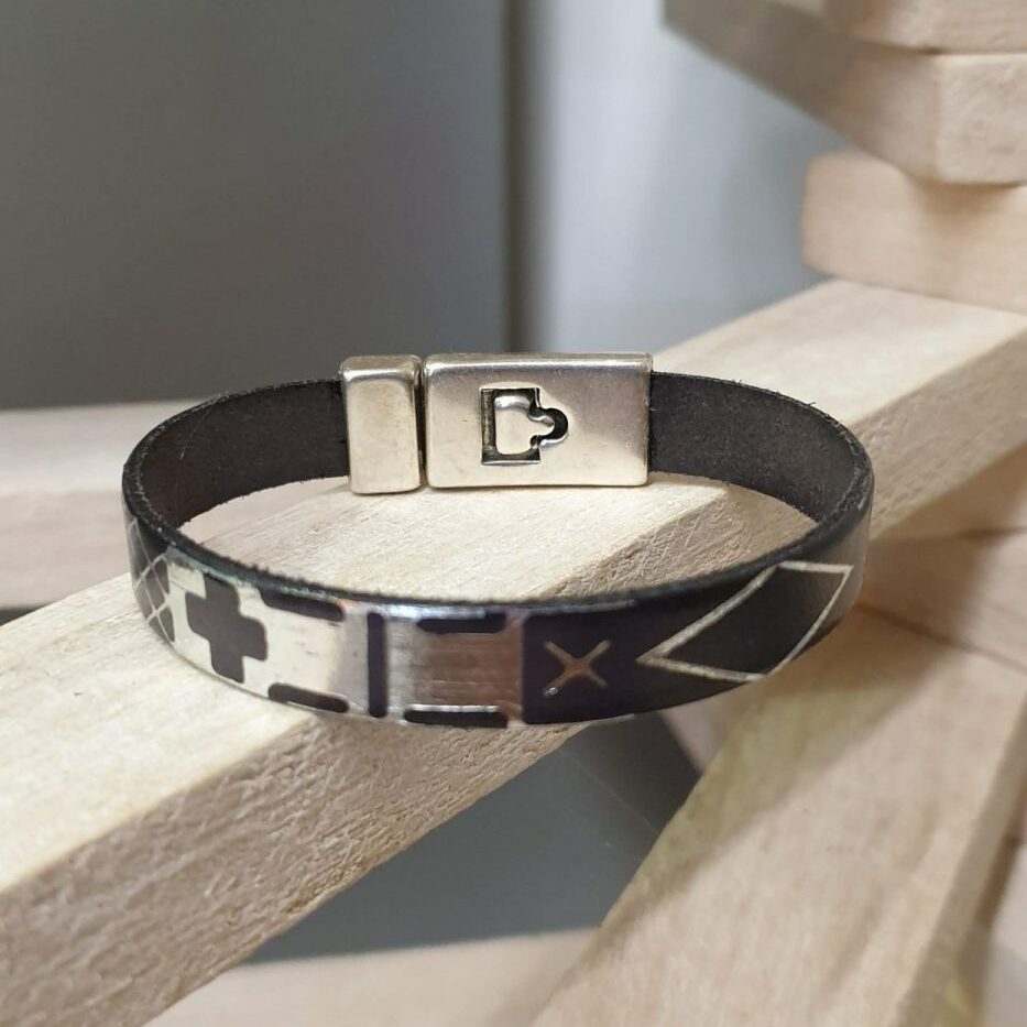 Bracelet femme cuir 10mm motif géométrique