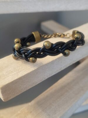 Bracelet mixte en cuir rond noir et perles bronze