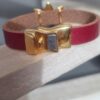 Bracelet femme cuir rouge 10mm et fleur de lotus dorée