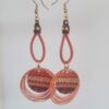 Boucles d'oreille femme en cuir orange et pendentifs orange