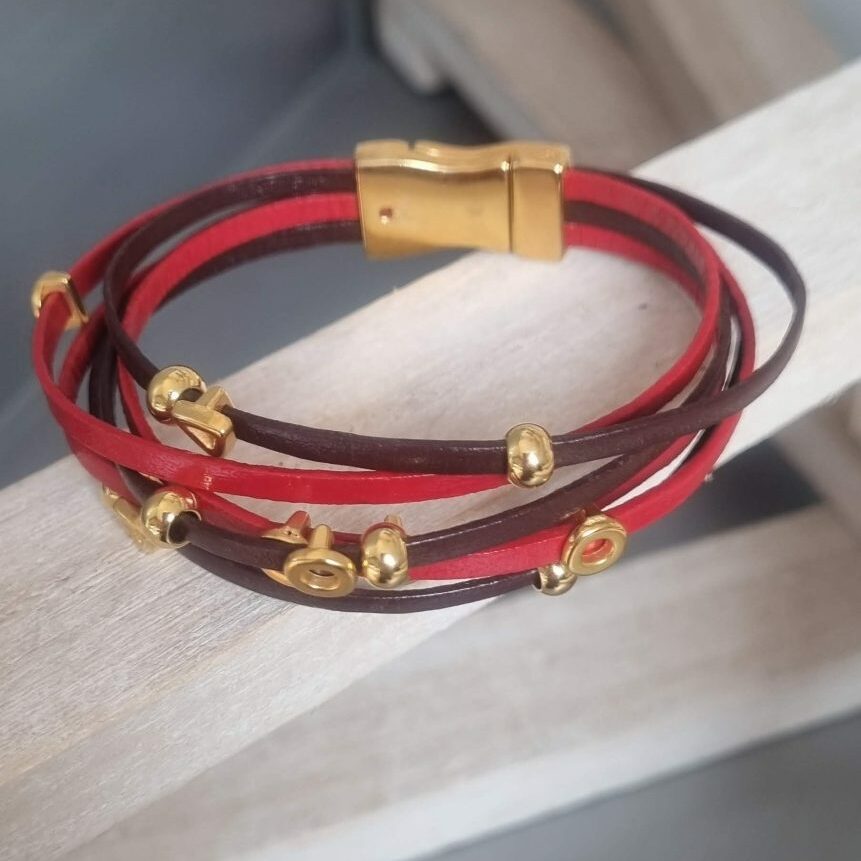 Bracelet femme en cuir 3mm rouge et marron, perles dorées