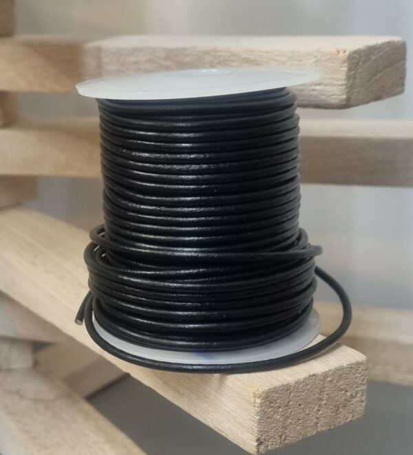 cuir rond 2mm noir