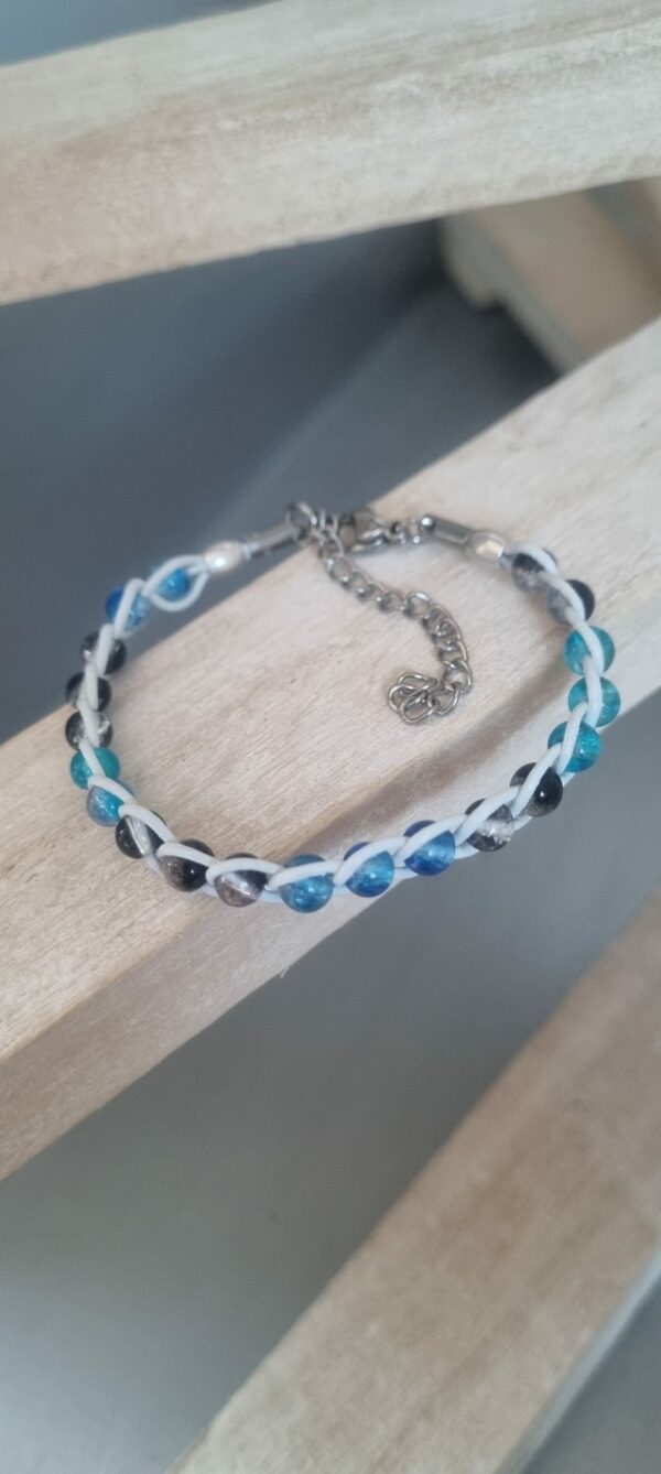 Bracelet enfant perles verre et cuir rond