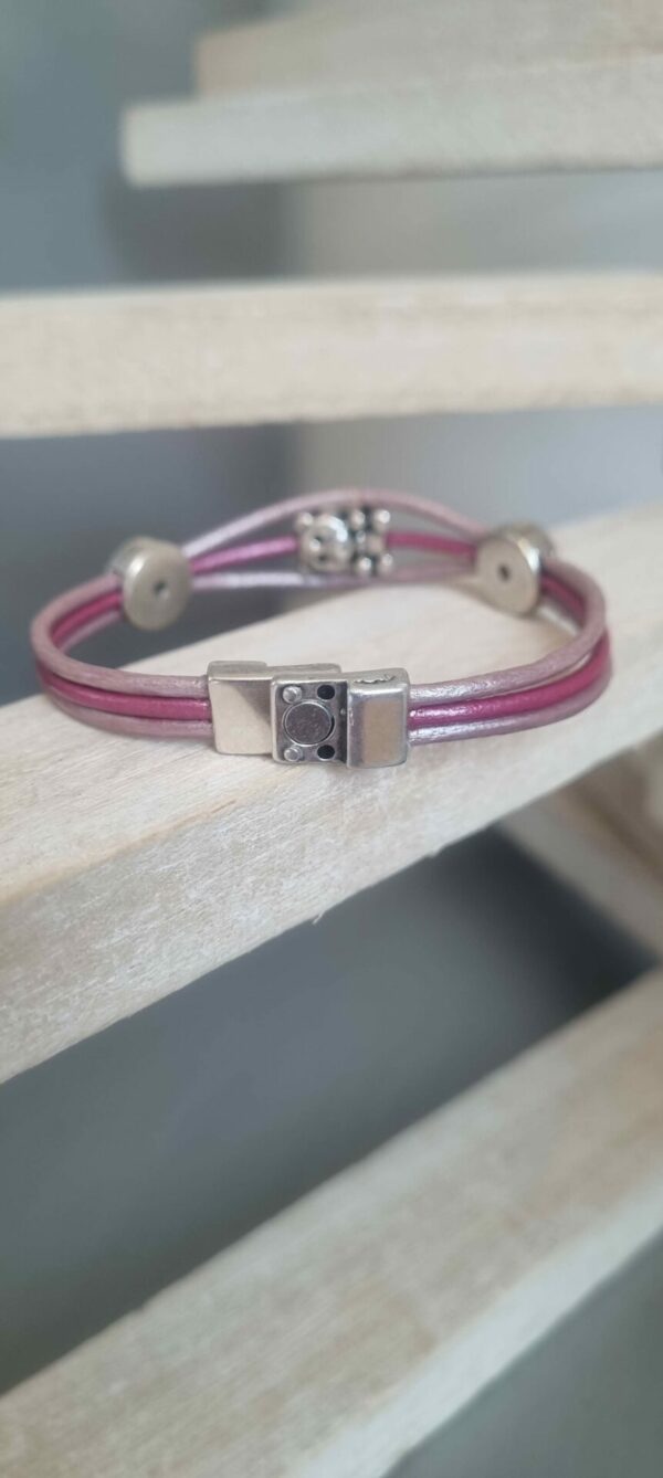 Bracelet femme en cuir rond rose et son ourson