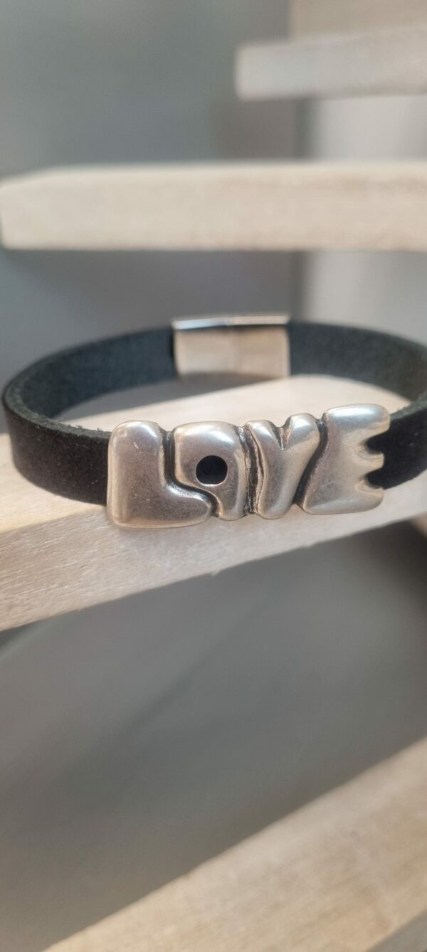 Bracelet homme en cuir noir, passant "LOVE"