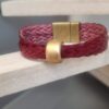 Bracelet femme en cuir tressé rouge foncé, perle en céramique or mat