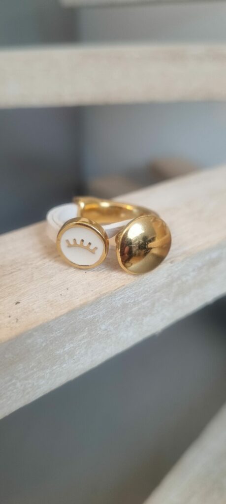 Bague femme dorée cuir blanc et oeil émaillé blanc