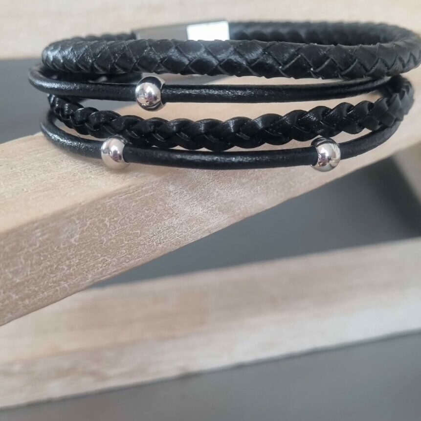 Bracelet homme en cuir noir plat et rond