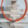 Collier femme en cuir rond orange et pendentif ellipse argenté