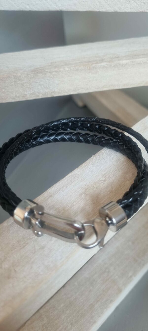 Bracelet homme en cuir noir rond et plat tressé