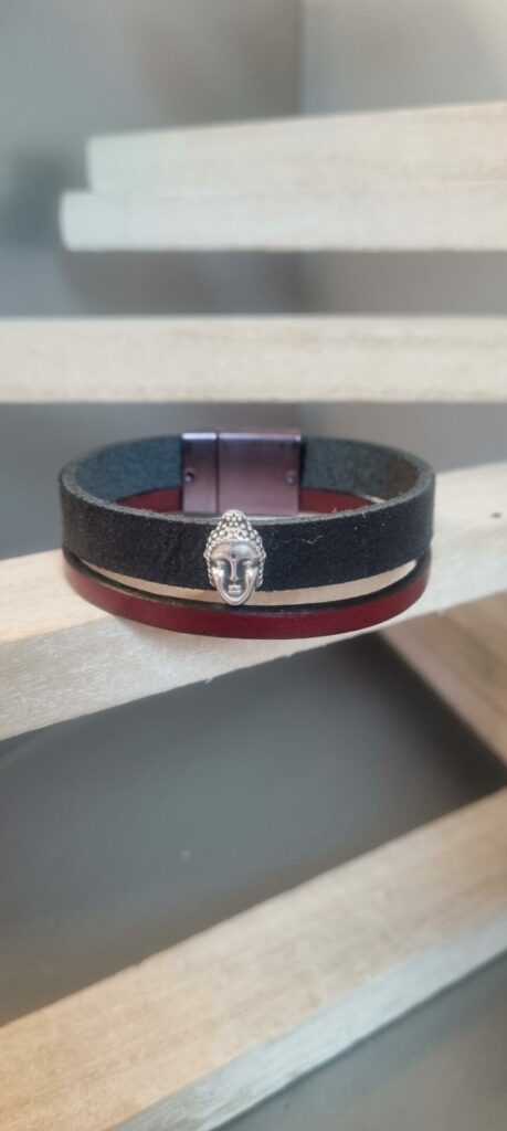 Bracelet homme15mm en cuir noir et bordeaux, passant bouddha argenté