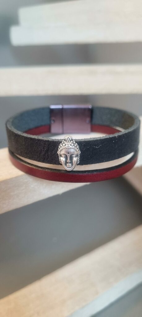 Bracelet homme15mm en cuir noir et bordeaux, passant bouddha argenté