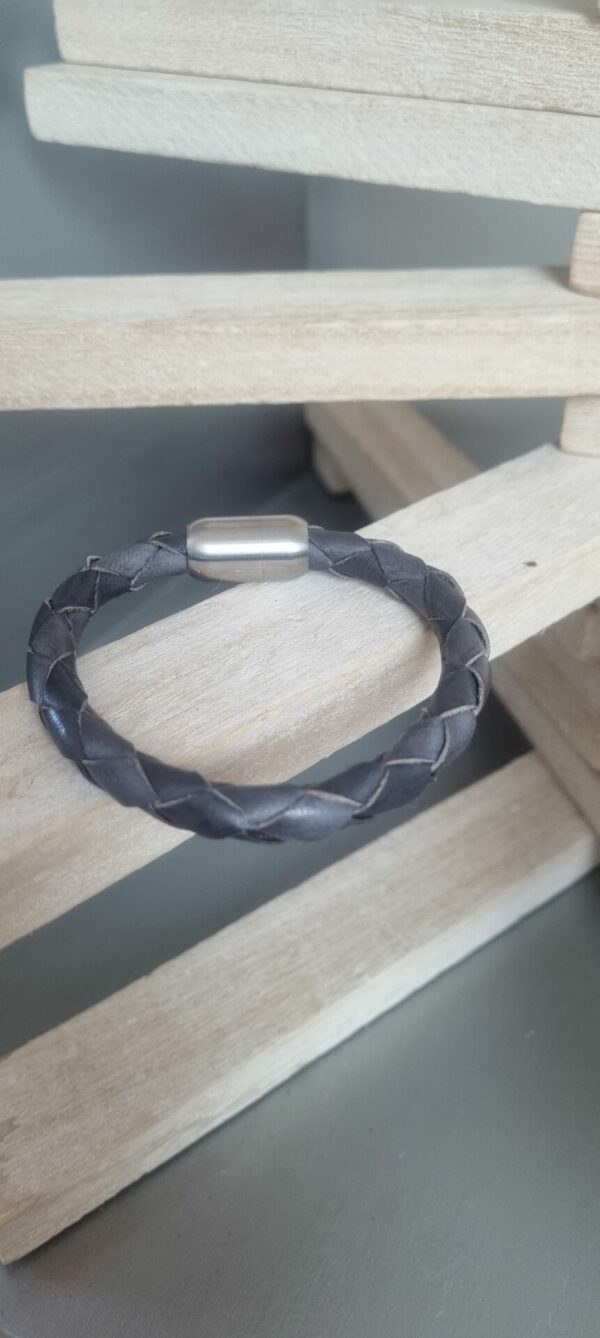 Bracelet homme en cuir tressé gris rond