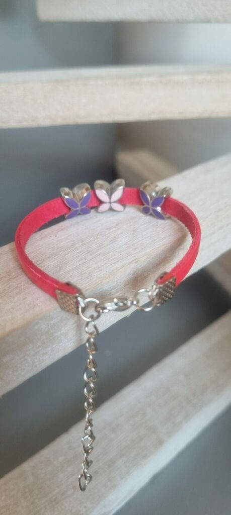 Bracelet enfant rose fluo et fleurs émaillées