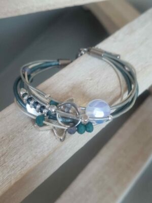 Bracelet femme en cuir rond bleu et argenté passants en verre et argentés